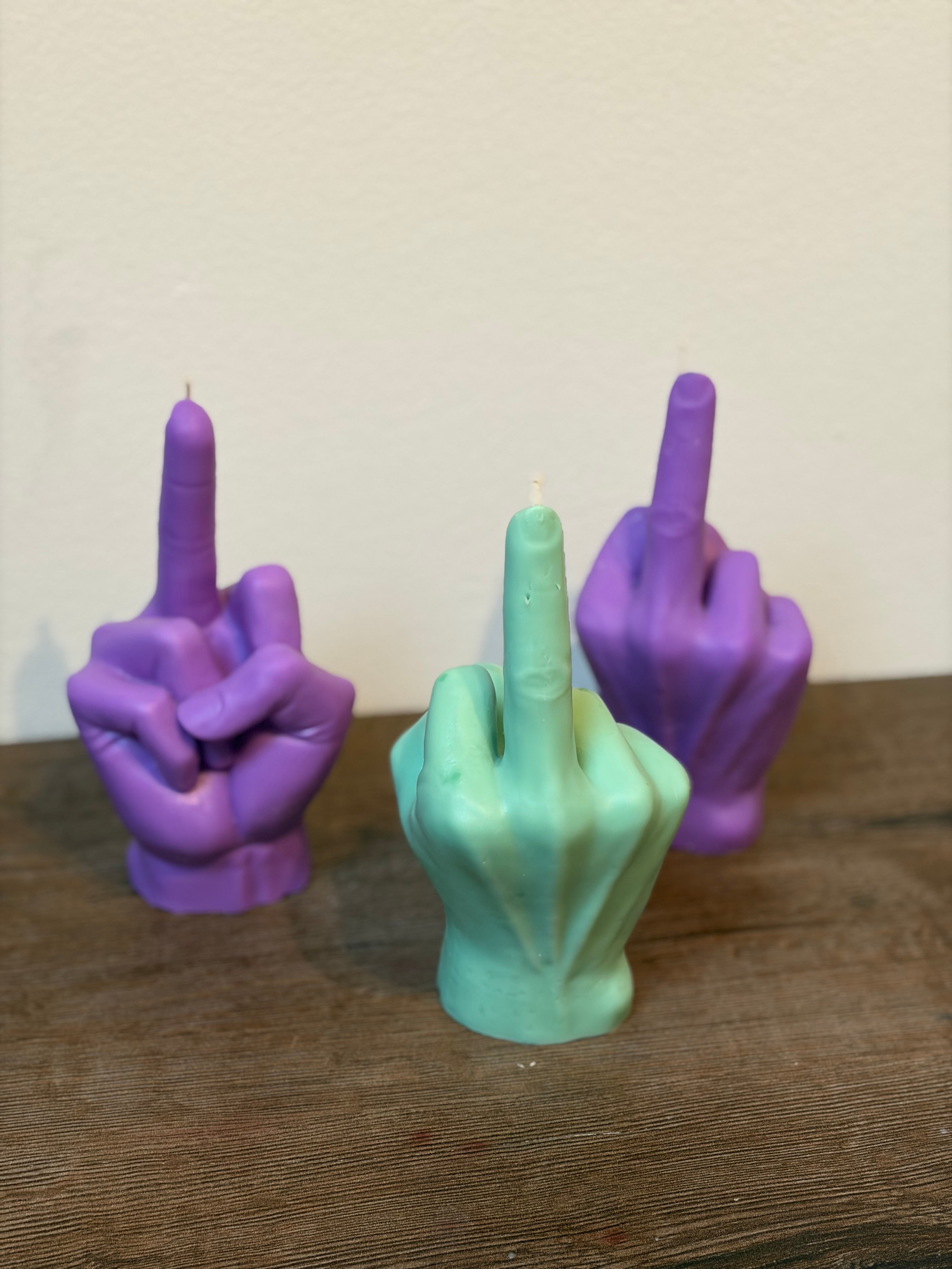 Die freundlichste Kerze der Welt - Mittelfinger Standkerze