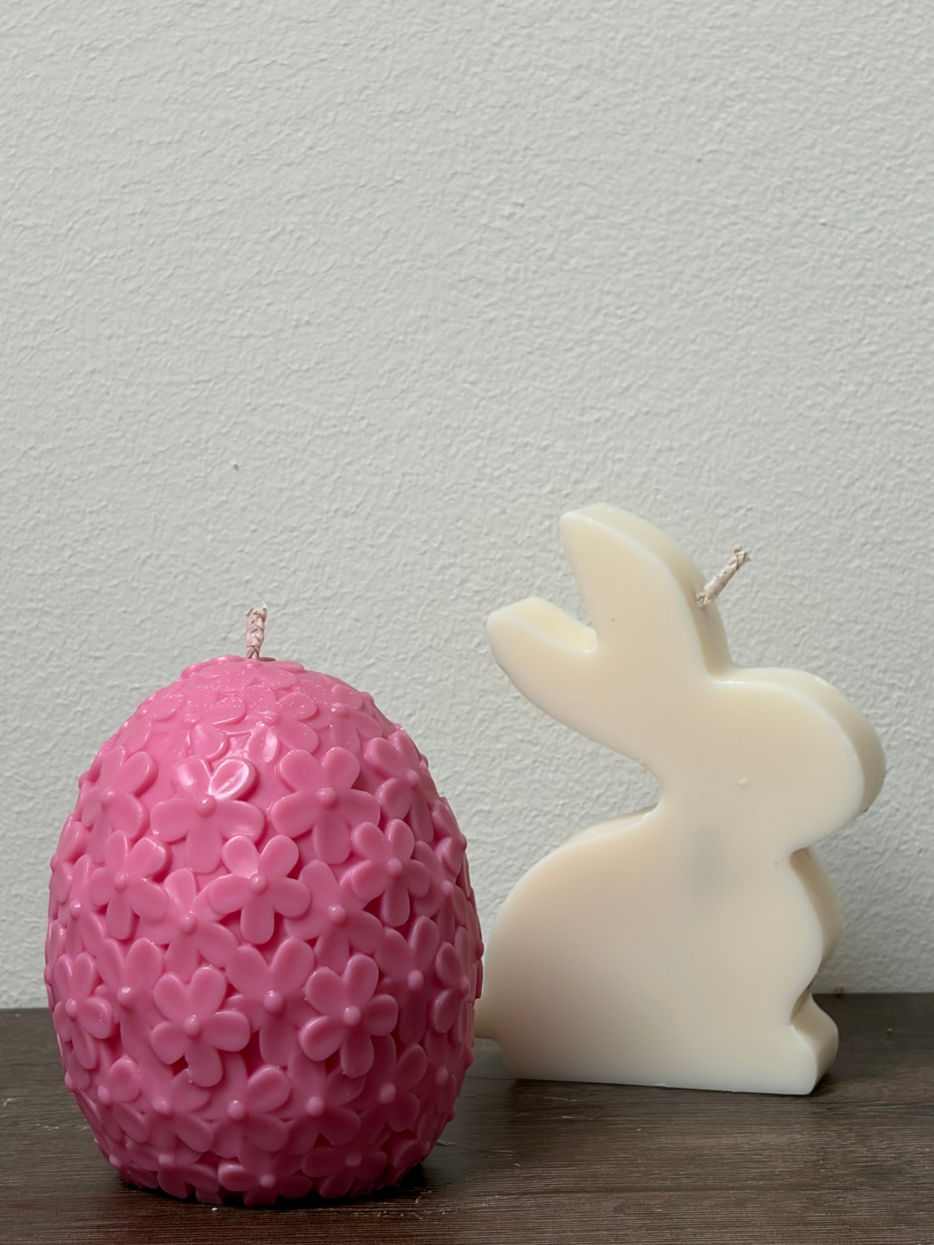 Osterkombi aus Blumenei und Hase