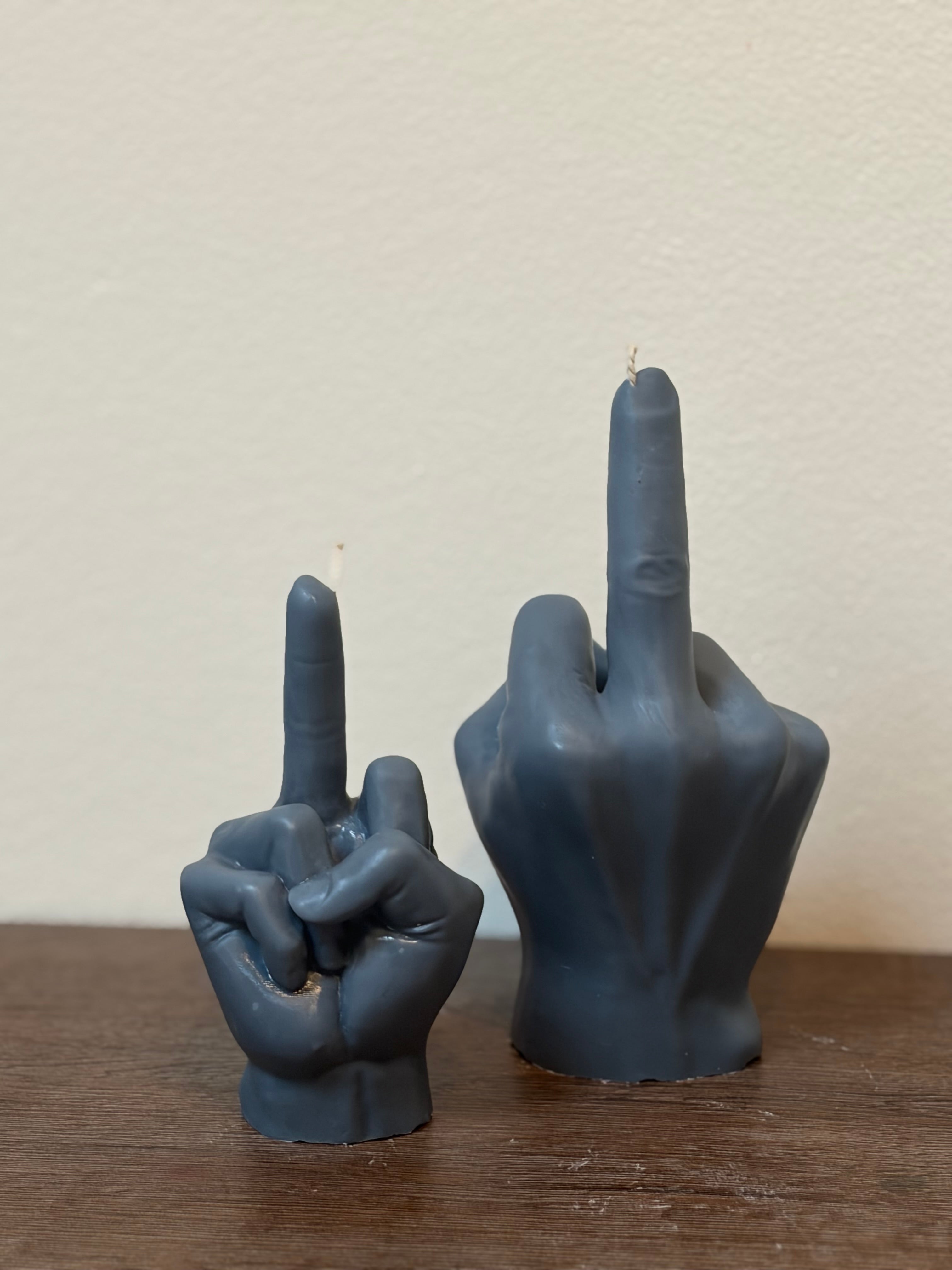 Die freundlichste Kerze der Welt - Mittelfinger Standkerze